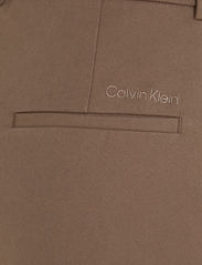 Calvin Klein - STRETCH GABARDINE SLIM CROPPED - aptemtos kelnės - cool earth - 5