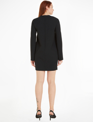 Calvin Klein - HEAVY VISCOSE LS SHIFT  DRESS - Īsas kleitas - ck black - 3