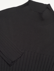 Calvin Klein - ICONIC RIB LONGSLEEVE SWEATER - megztiniai su aukšta apykakle - ck black - 2
