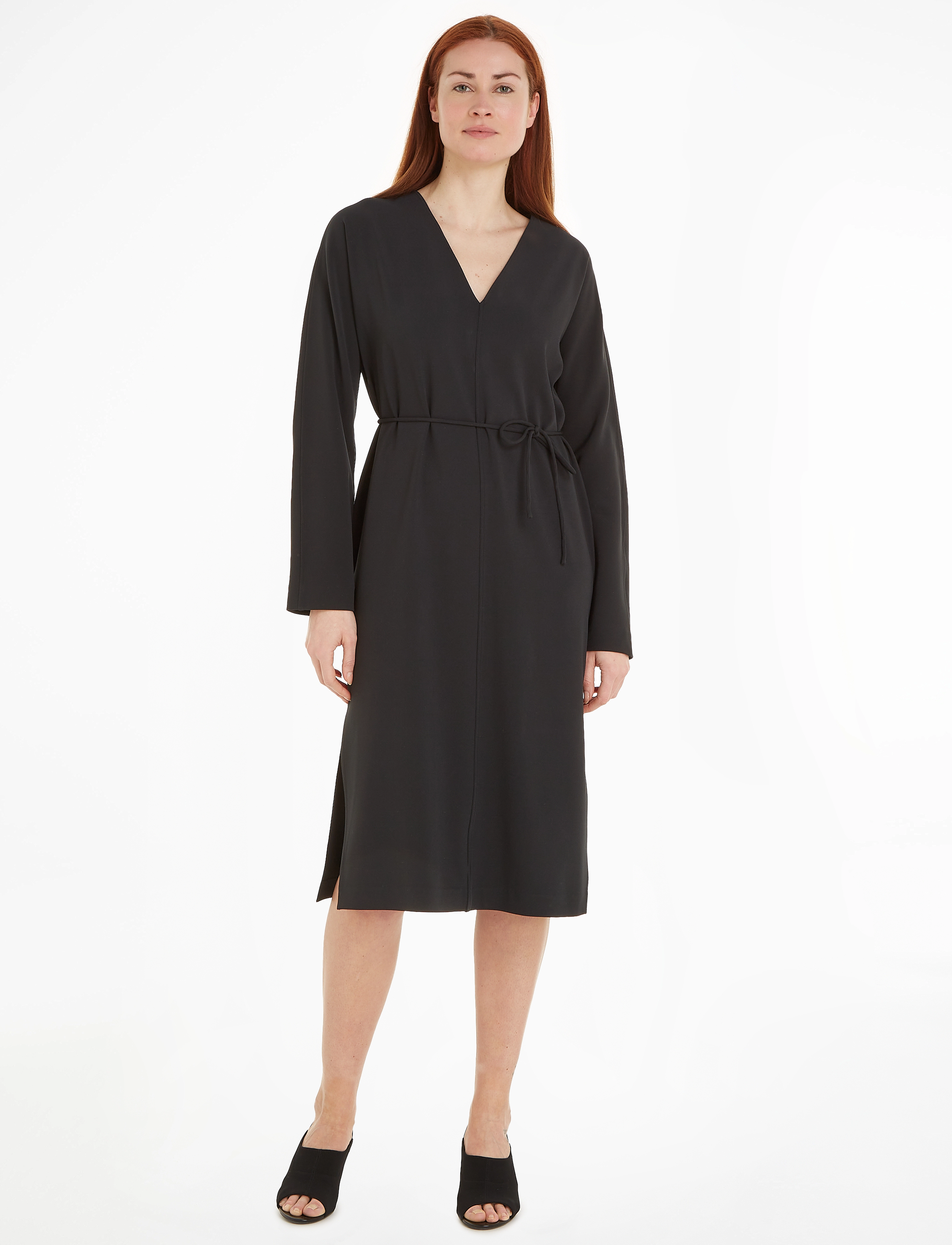 Calvin Klein STRUCTURE TWILL V NECK DRESS - Midimekot - CK BLACK / black