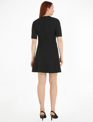 Calvin Klein - HEAVY VISCOSE  FIT & FLARE DRESS - kurze kleider - ck black - 3