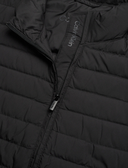 Calvin Klein - PACKABLE SUPER LW PADDED VEST - puffer vests - ck black - 2