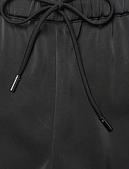 Calvin Klein - LW SHINY SATIN PYJAMA PANTS - apatinės dalies apranga - ck black - 3