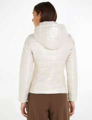 Calvin Klein - LW PADDED WAISTED NYLON JACKET - winter jacket - rainy day - 2