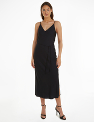 Calvin Klein - RECYCLED CDC MIDI SLIP DRESS - sukienki na ramiączkach - ck black - 3