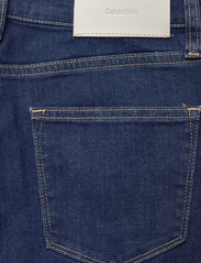 Calvin Klein - MID RISE SLIM - MID BLUE - raka jeans - denim light - 4