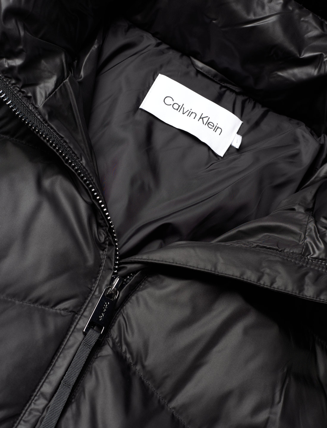 Calvin Klein Essential Real Down Jacket 149.95 . Achetez des