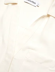Calvin Klein - POCKET BLOUSE SLEEVELESS - sleeveless blouses - vanilla ice - 2