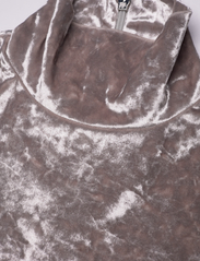 Calvin Klein - VELVET LS MOCK NECK DRESS - odzież imprezowa w cenach outletowych - chateau gray - 2