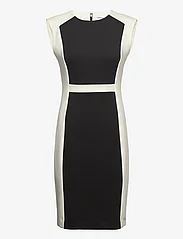 Calvin Klein - NEOPRENE SCUBA BLOCKING DRESS - midi kjoler - colourblock ck black / vanilla ice - 0
