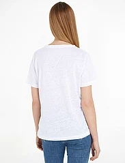 Calvin Klein - LINEN BLEND V-NK TOP SS - marškinėliai - bright white - 2