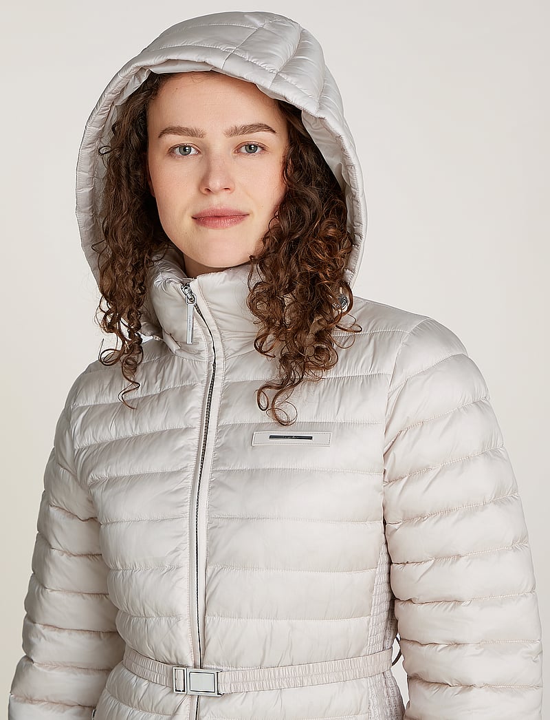 Calvin Klein - LW PADDED SMOCKING MIDI COAT - daunenmantel - gray morn - 3