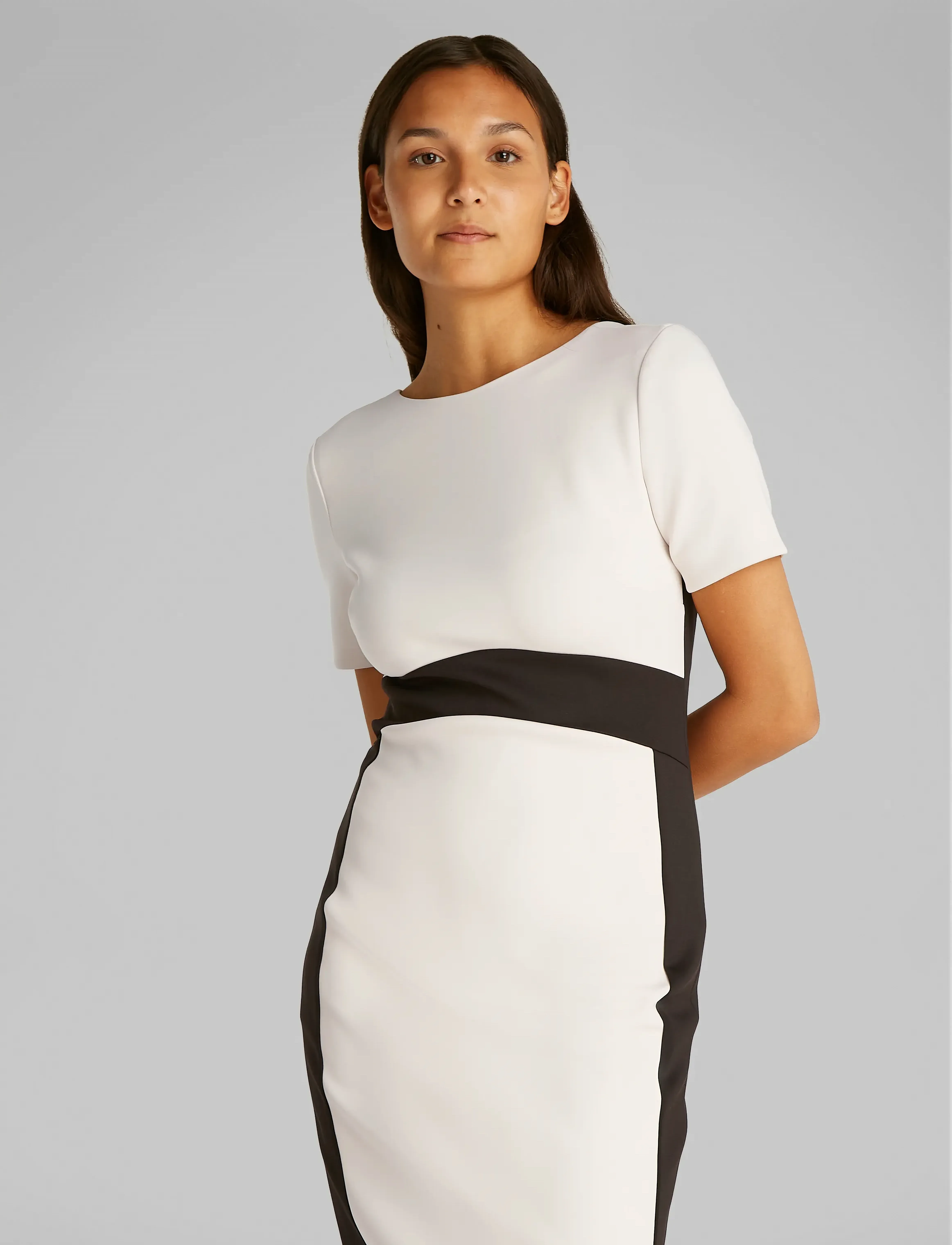 Calvin Klein NEOPRENE SCUBA TWO COLOR DRESS - Midikleidid - CK BLACK / CHALK COLOURBLOCK / white