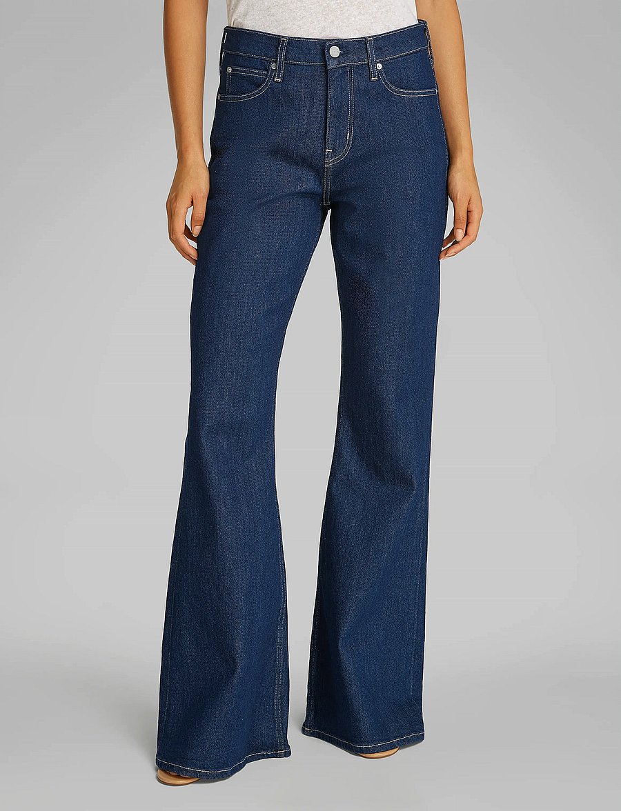 Calvin Klein - MR RELAXED FLARE BRILLIANT BLUE - schlaghosen - denim rinse - 0