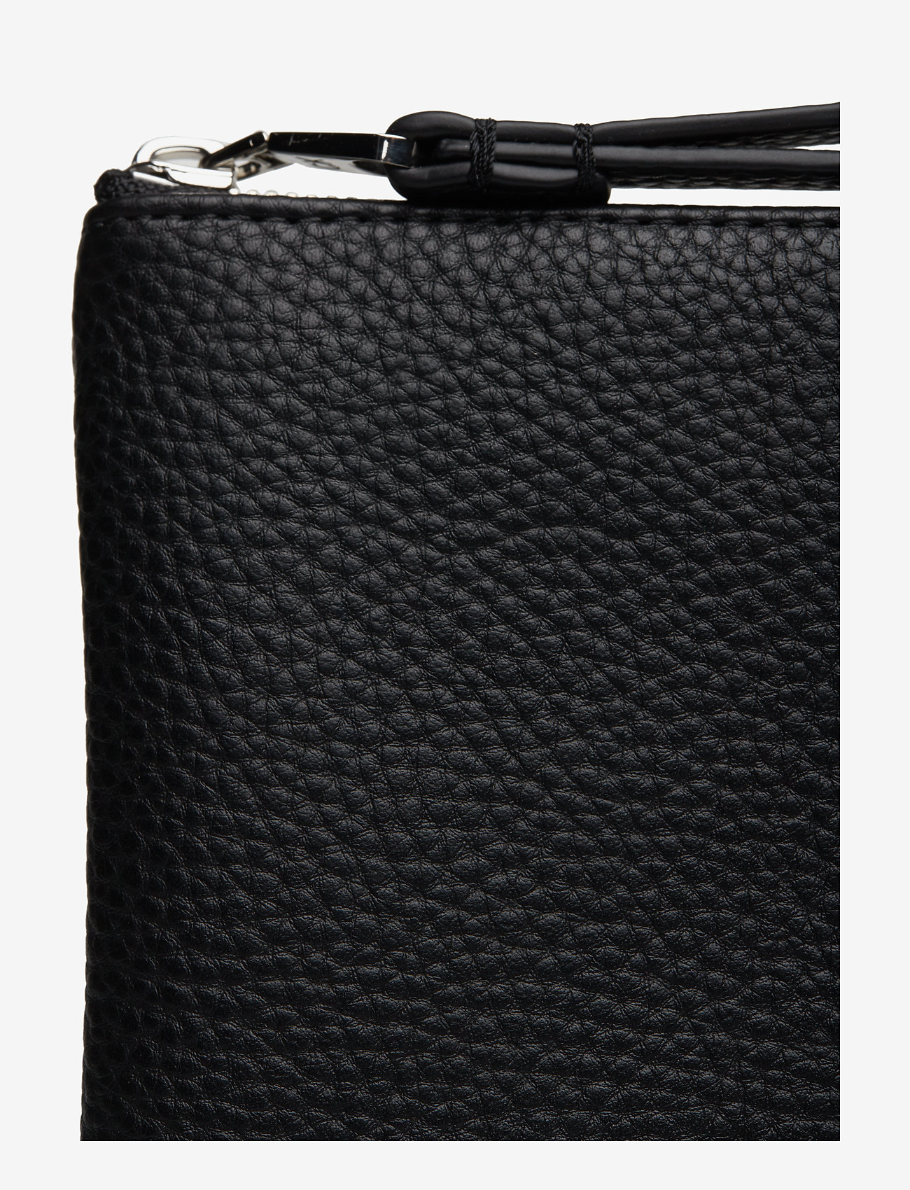 Calvin Klein - PEBBLE ESSENTIAL MED TRAVEL POUC - black - 3