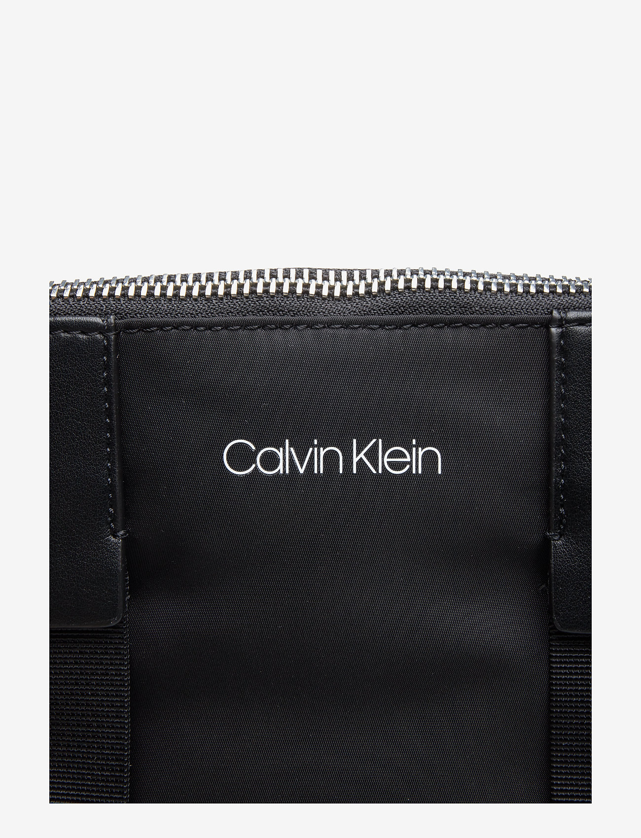 Calvin Klein - BRACED FLAT CROSSOVE - black - 3