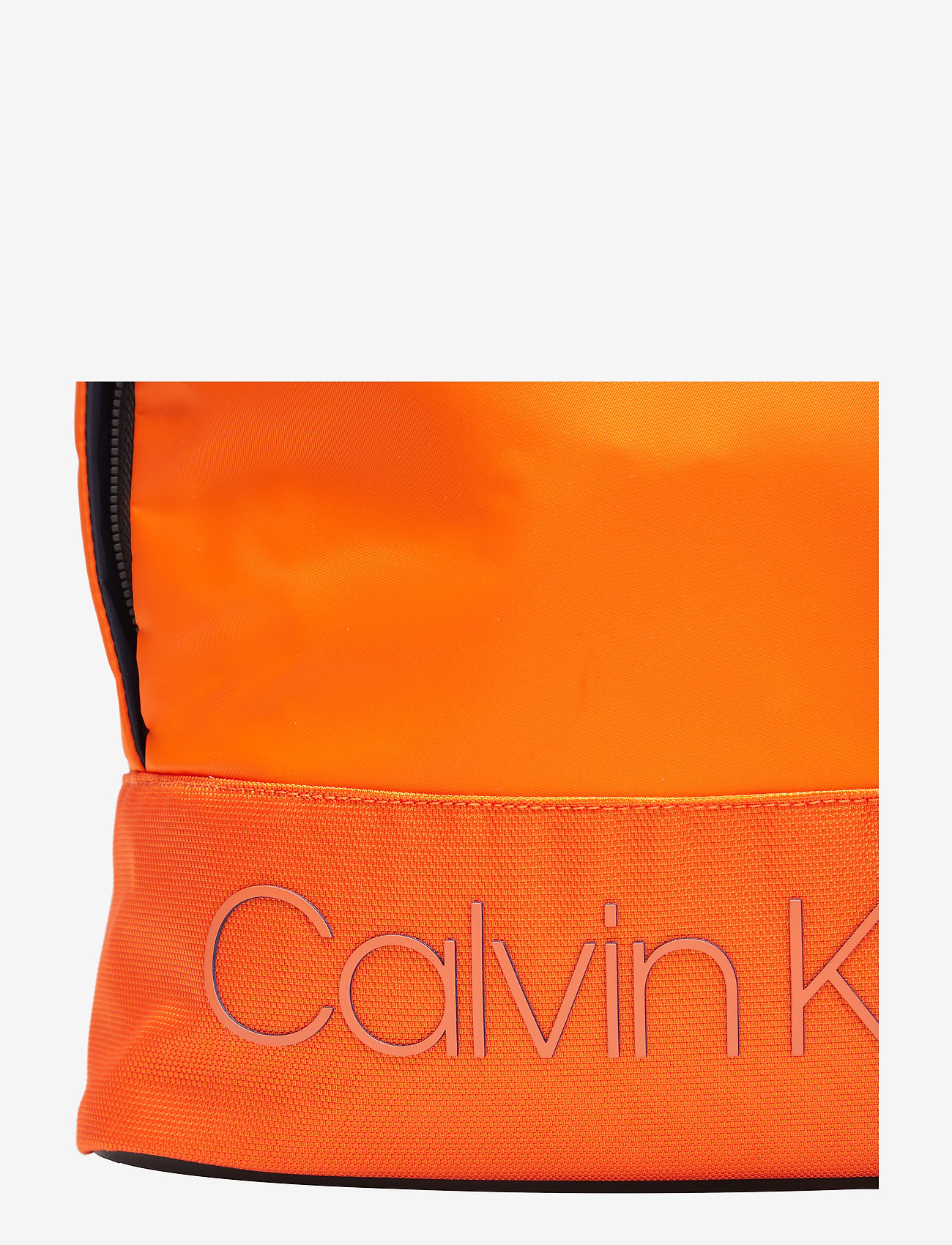 Calvin Klein - SHADOW ROUND BACKPAC - orange peel - 3