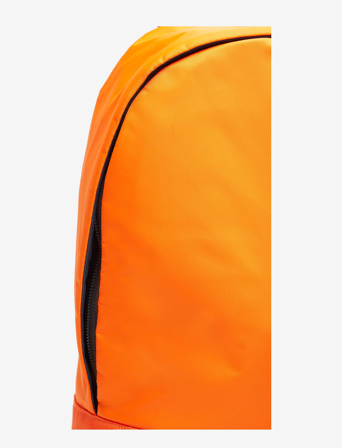 Calvin Klein - SHADOW ROUND BACKPAC - orange peel - 4