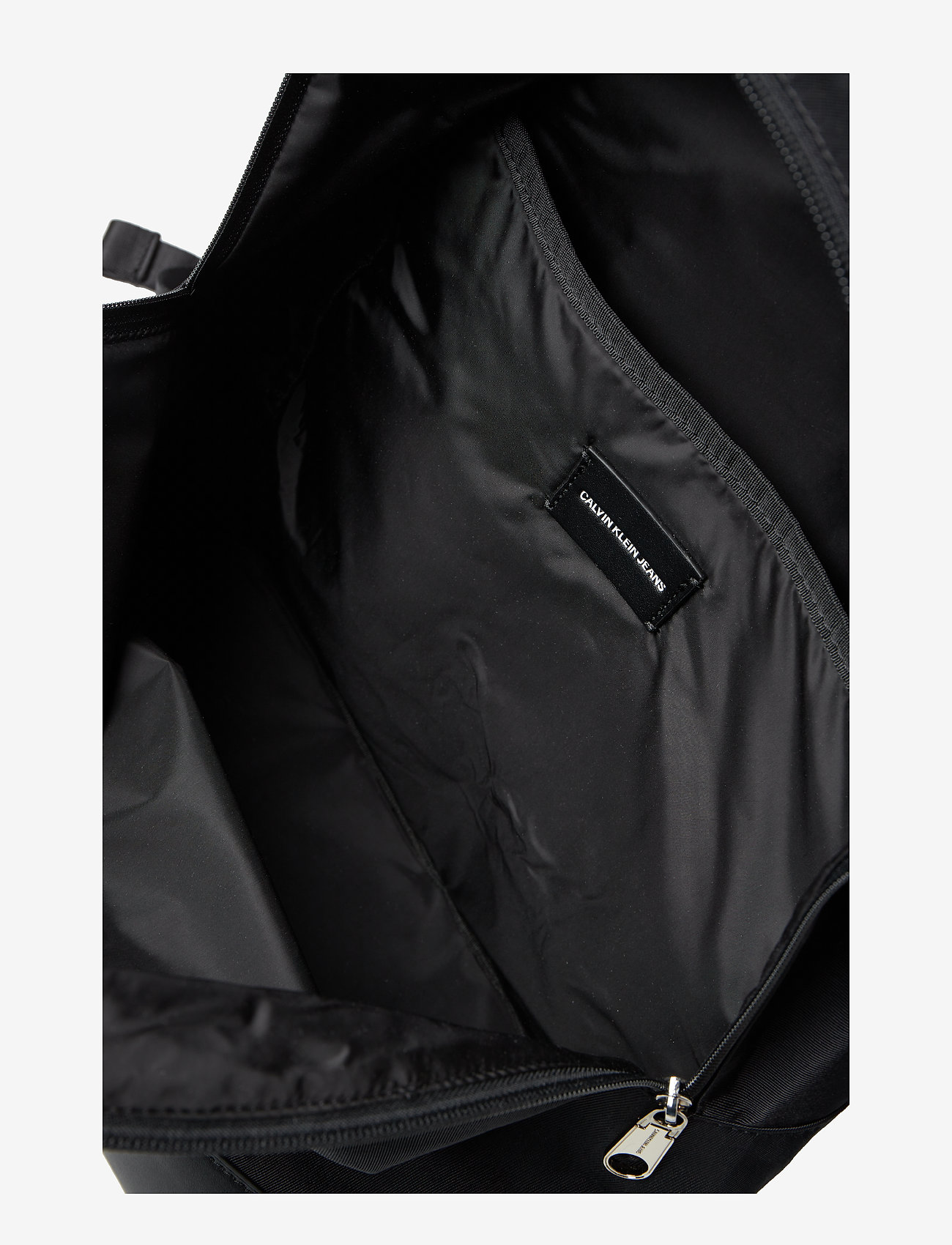 Calvin Klein - MONOGRAM NYLON CP BP - black - 5