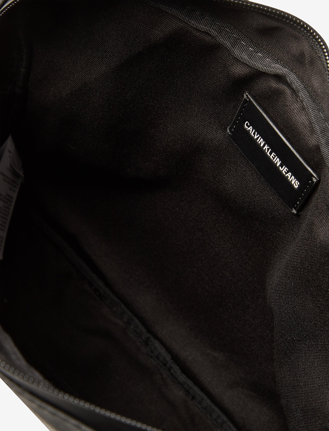 Calvin Klein - CKJ COATED COTTON XB - black - 4