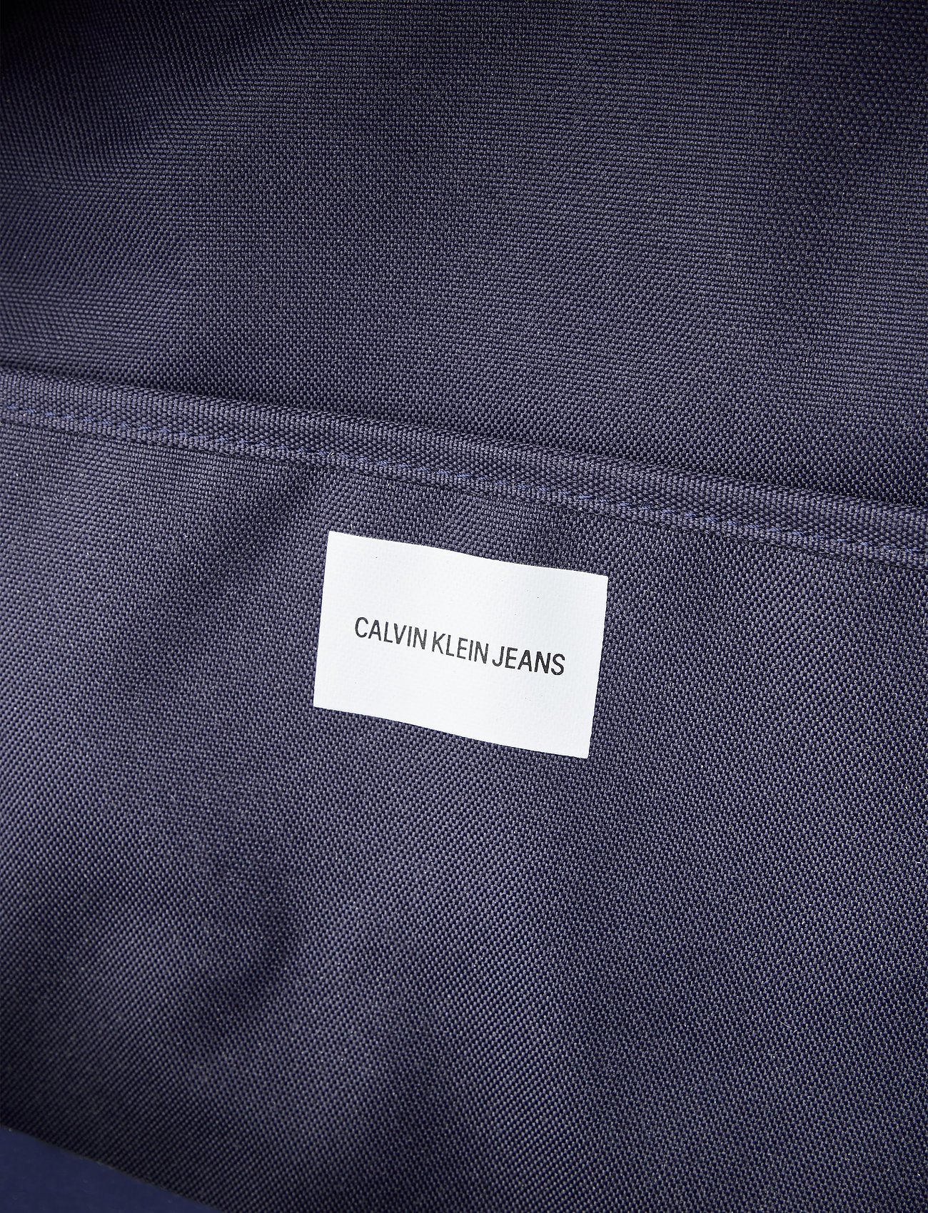 Calvin Klein - CKJ SPORT ESSENTIALS CAMPUS BP45 - navy - 4