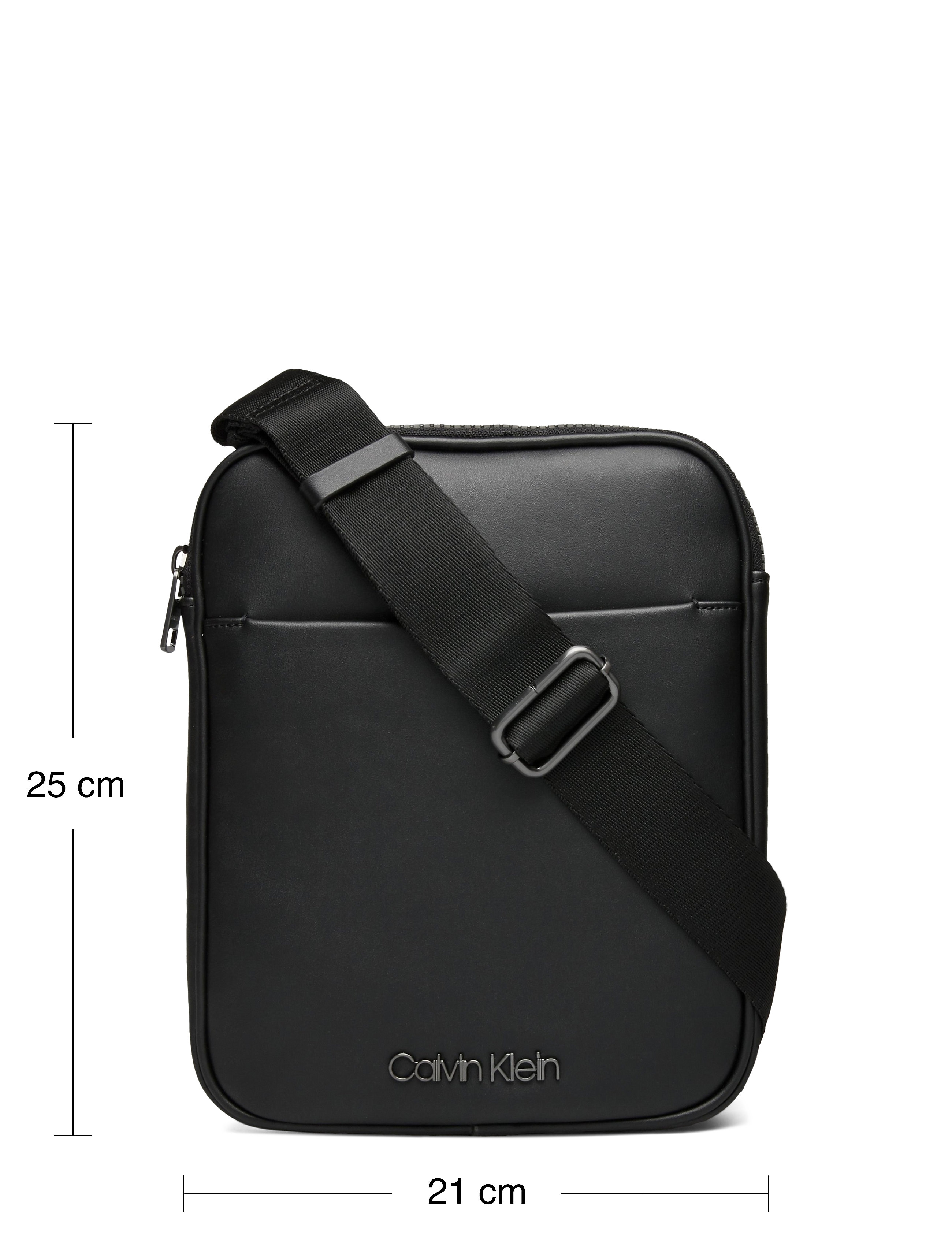 Calvin Klein - CK CENTRAL FLAT CROSSOVER - black - 5