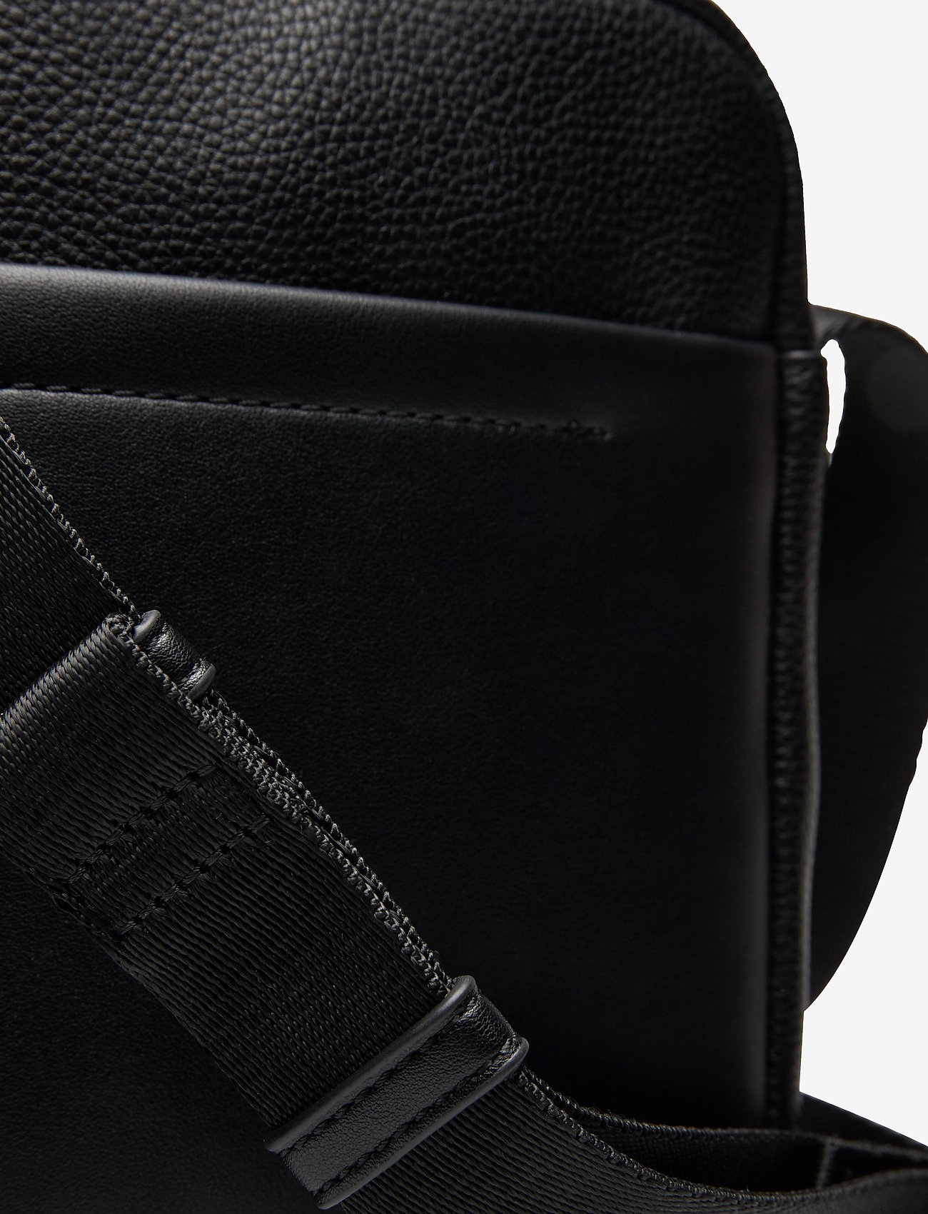 Calvin Klein - CK DUTY  MINI REPORTER - black - 3