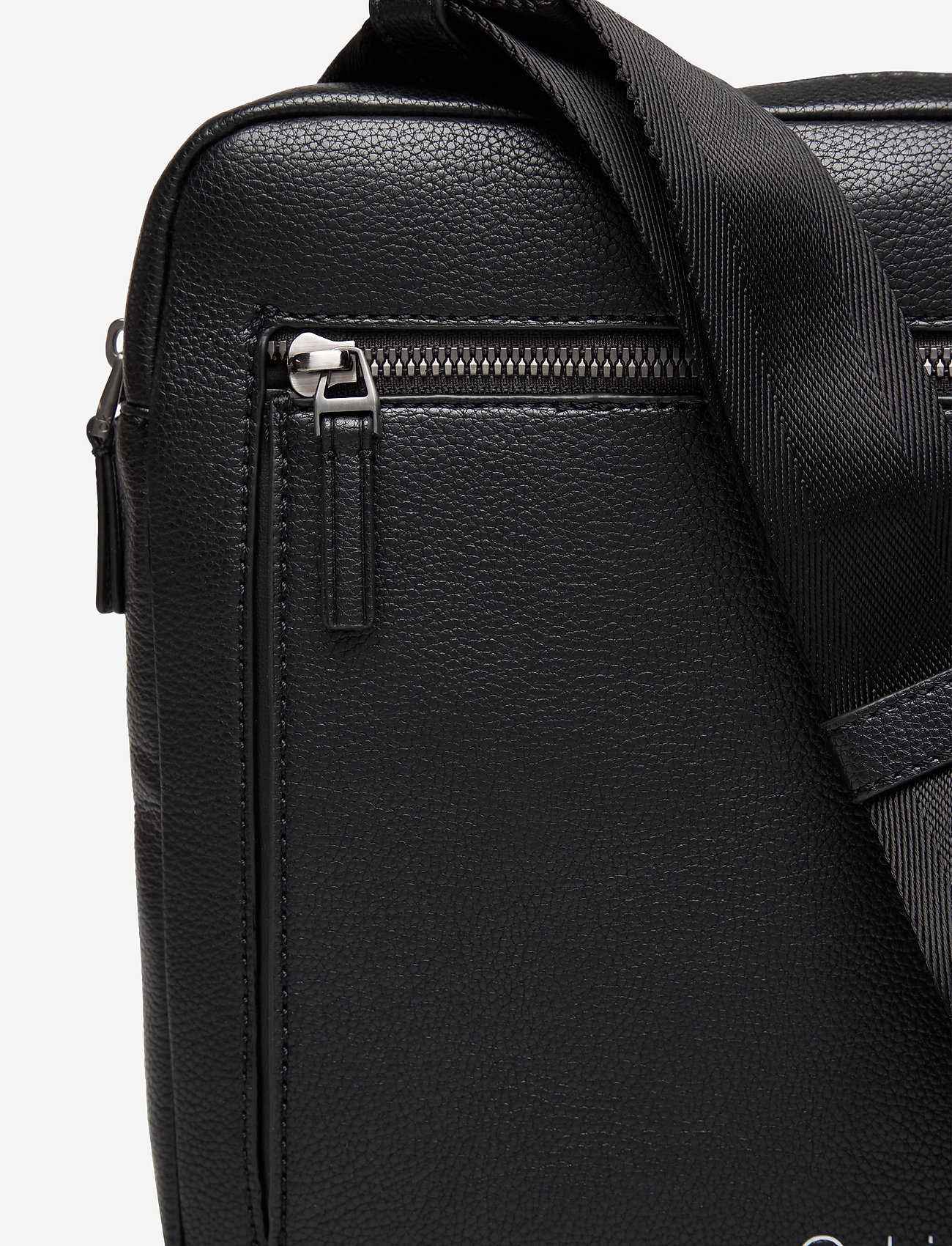 Calvin Klein - CK QT POCKET FLAT CROSSOVER - black - 3