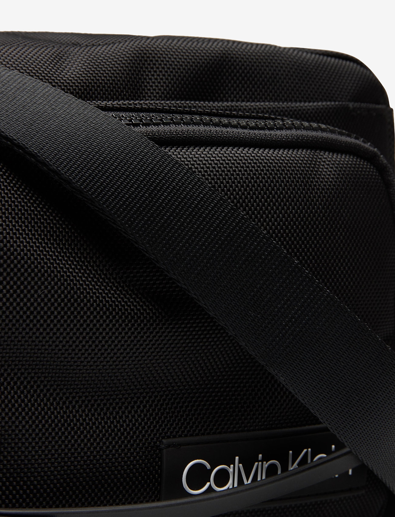 Calvin Klein - ULTIMATE NYLON CAMERA BAG - black - 3