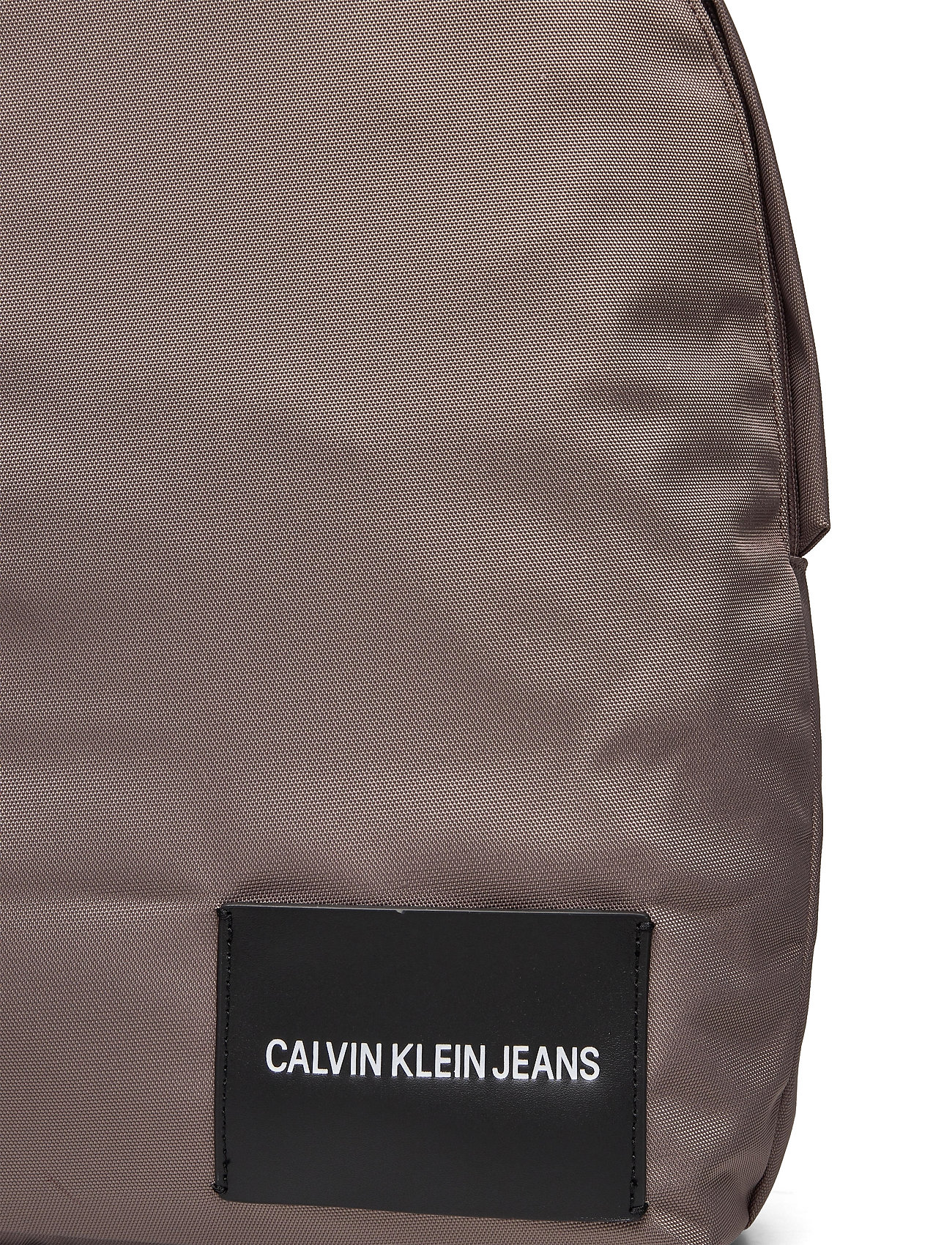 Calvin Klein - ROUND BP 43W/FRONT ZIP - dusty brown - 3