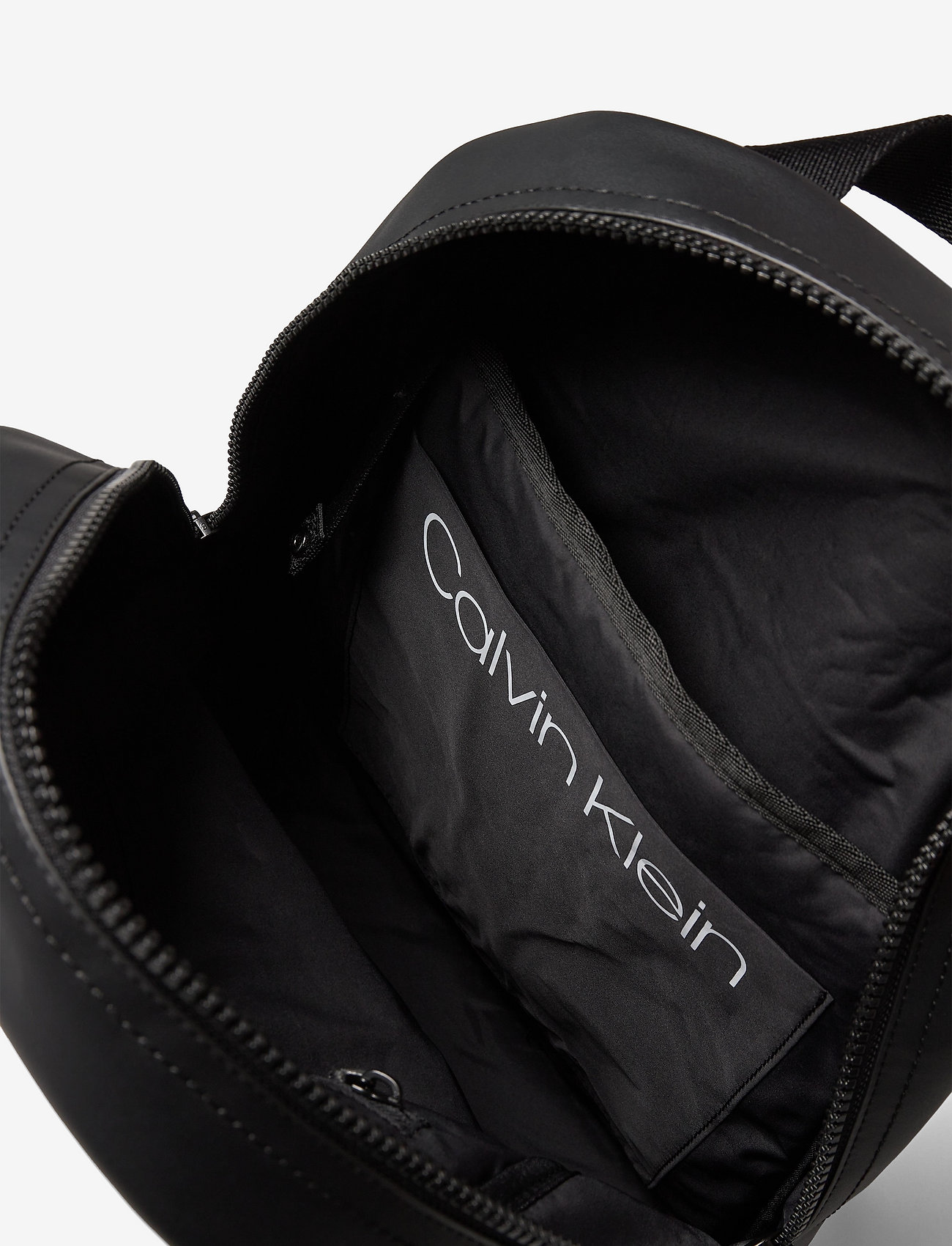 Calvin Klein - ROUND BP - black - 4