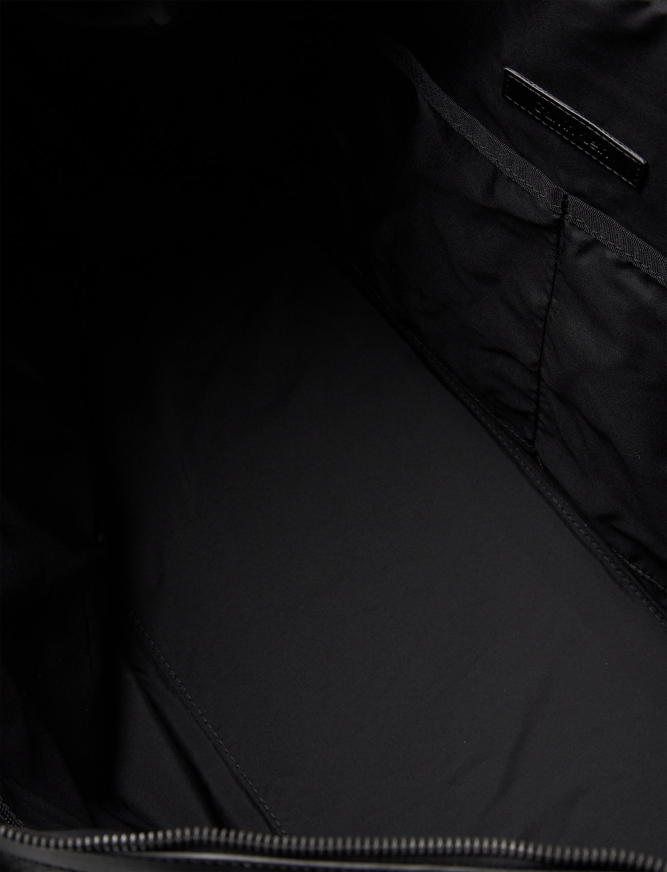 Calvin Klein - WARMTH WEEKENDER BUF - ck black - 4