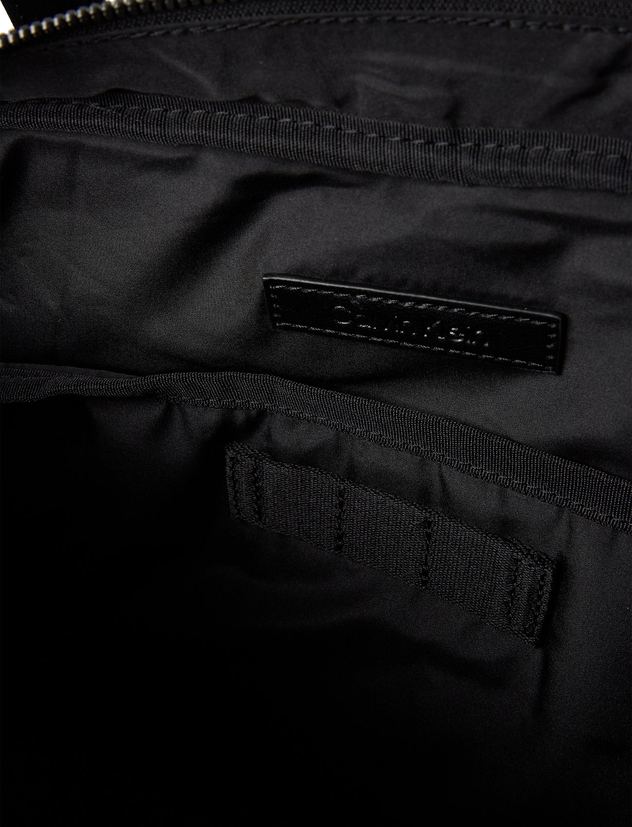 Calvin Klein - WARMTH LAPTOP BAG BUF - ck black - 3