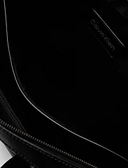 Calvin Klein - ICONIC PLAQUE LAPTOP BAG - somas portatīvajiem datoriem - ck black - 3