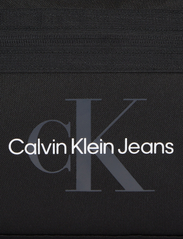 Calvin Klein - SPORT ESSENTIALS DUFFLE43 M - weekendväskor - black - 3