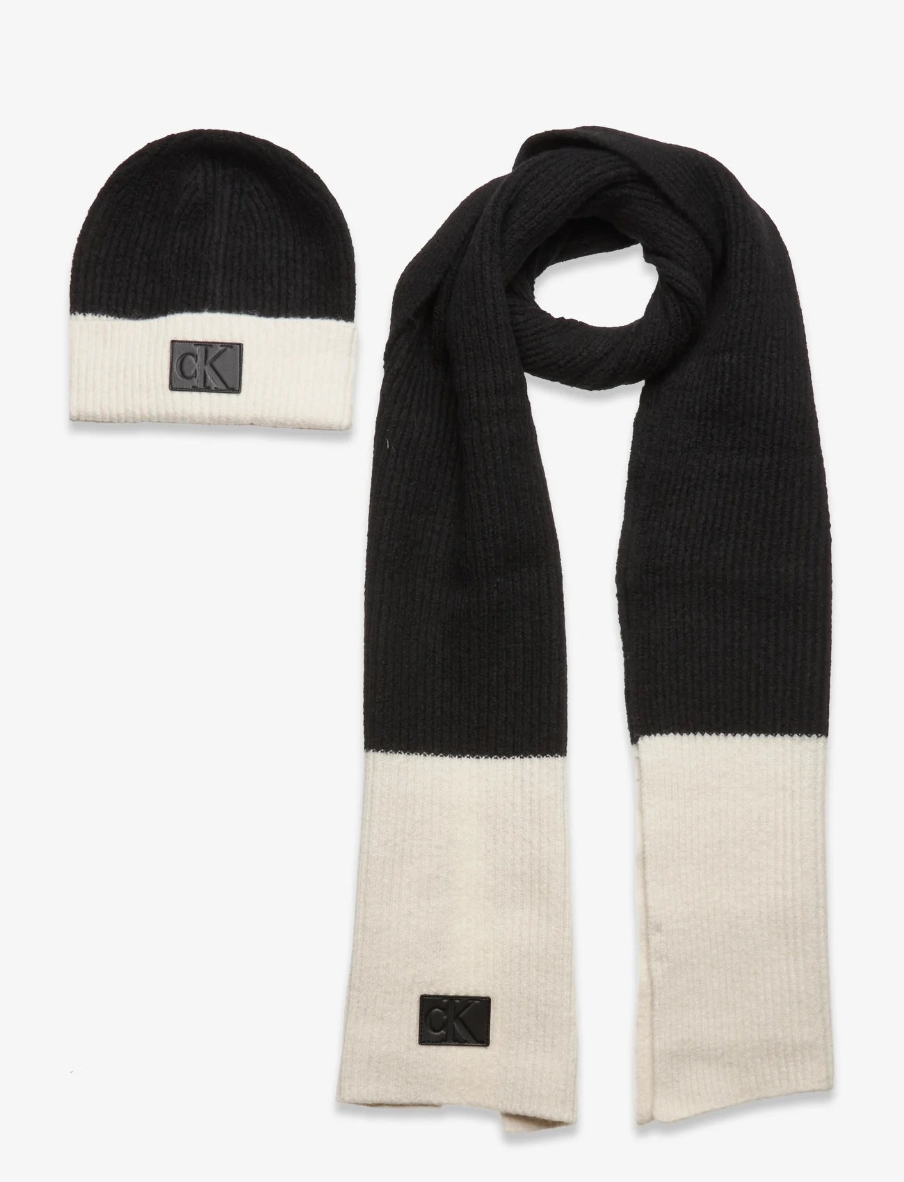 Calvin Klein - GIFTING BEANIE/SCARF BLOCK - winter scarves - black - 0