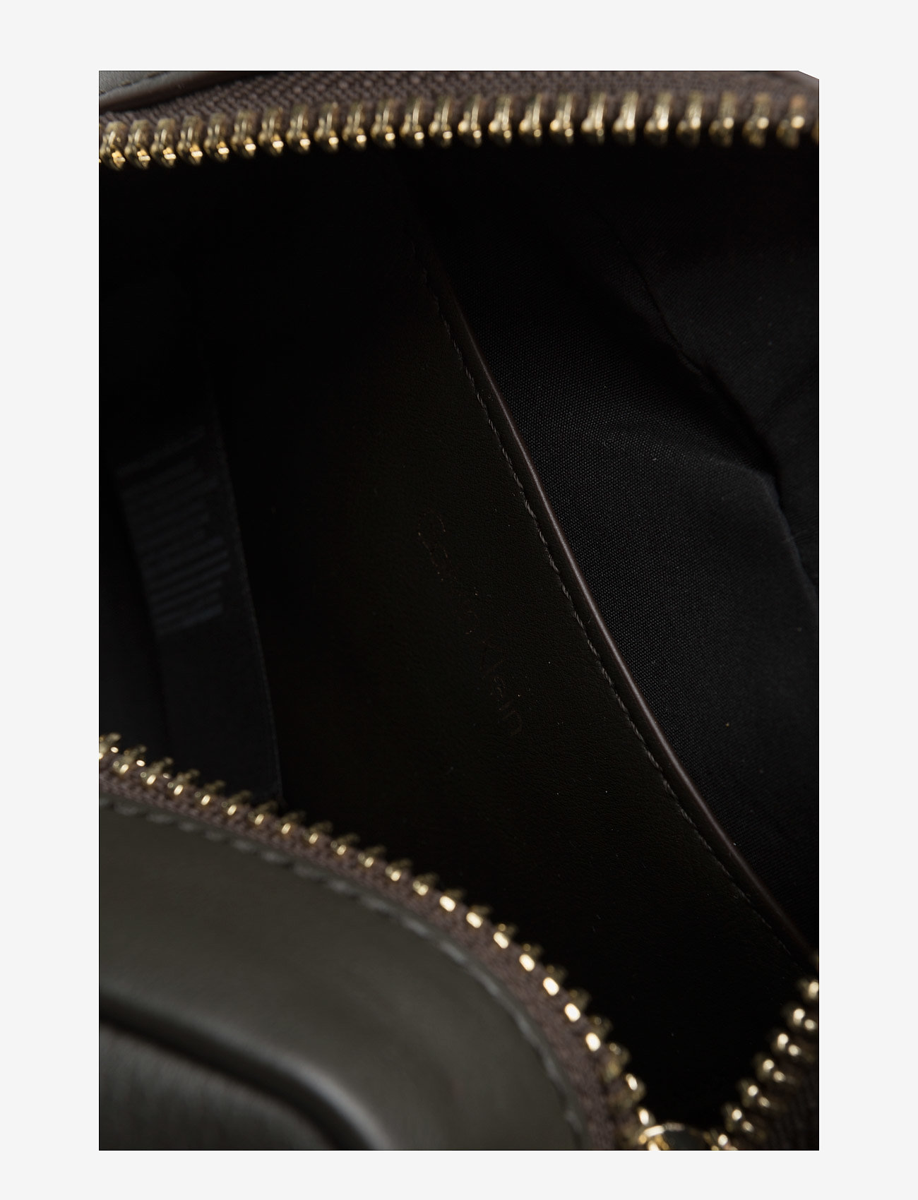Calvin Klein - MILLI3 SMALL CROSSBODY - black olive - 3