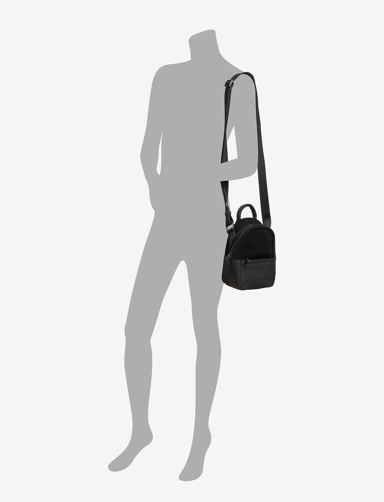 Calvin Klein - SUSI3 SMALL CROSSBODY - black - 4