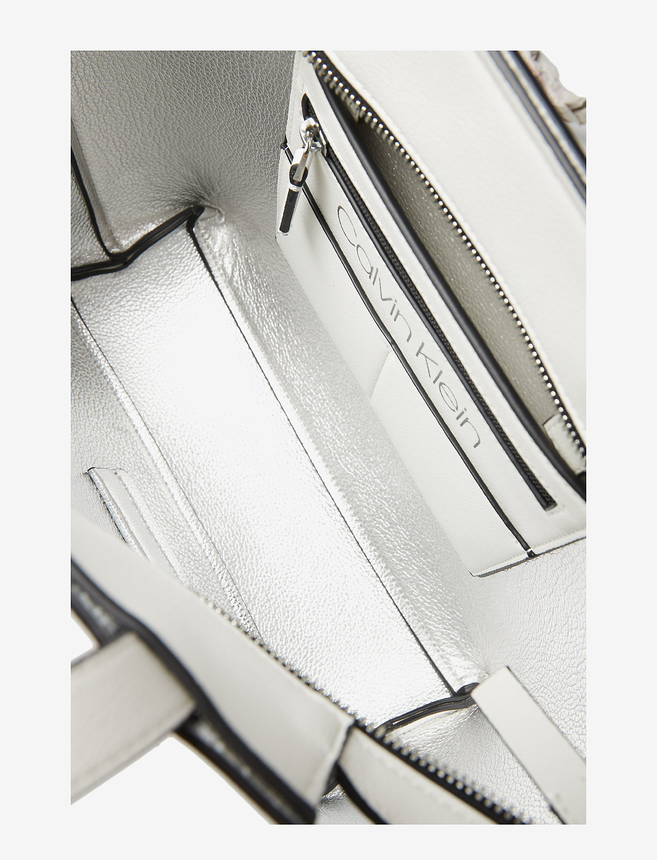 Calvin Klein - CK MUST MEDIUM SHOPP - bright white - 5