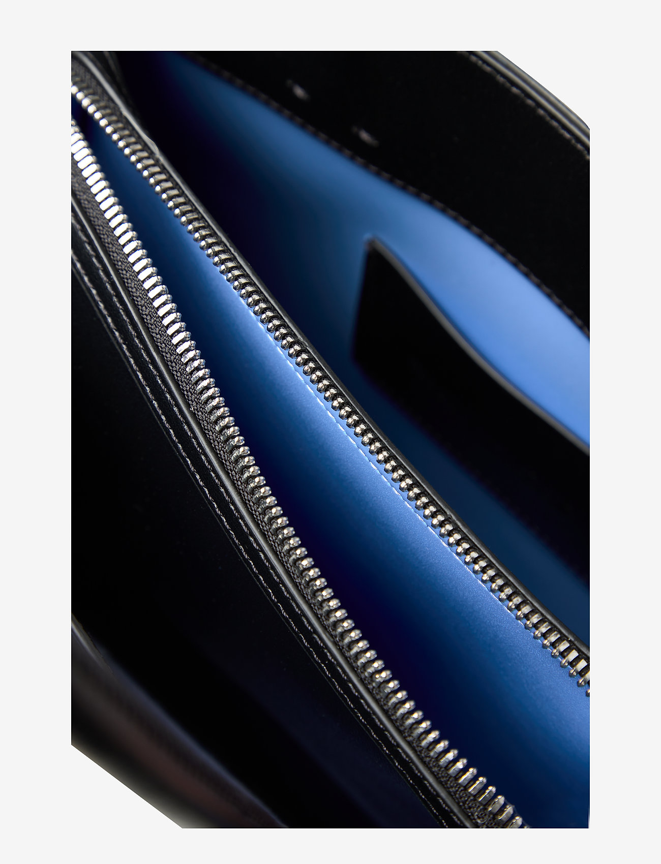 Calvin Klein - CKJ MONOGRAM HW SATC - black - 4