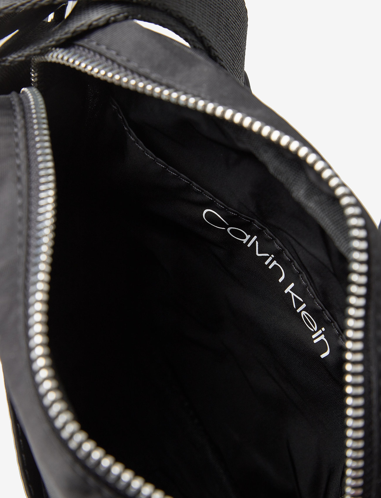 Calvin Klein - PRIMARY NS CROSSBODY - black - 4