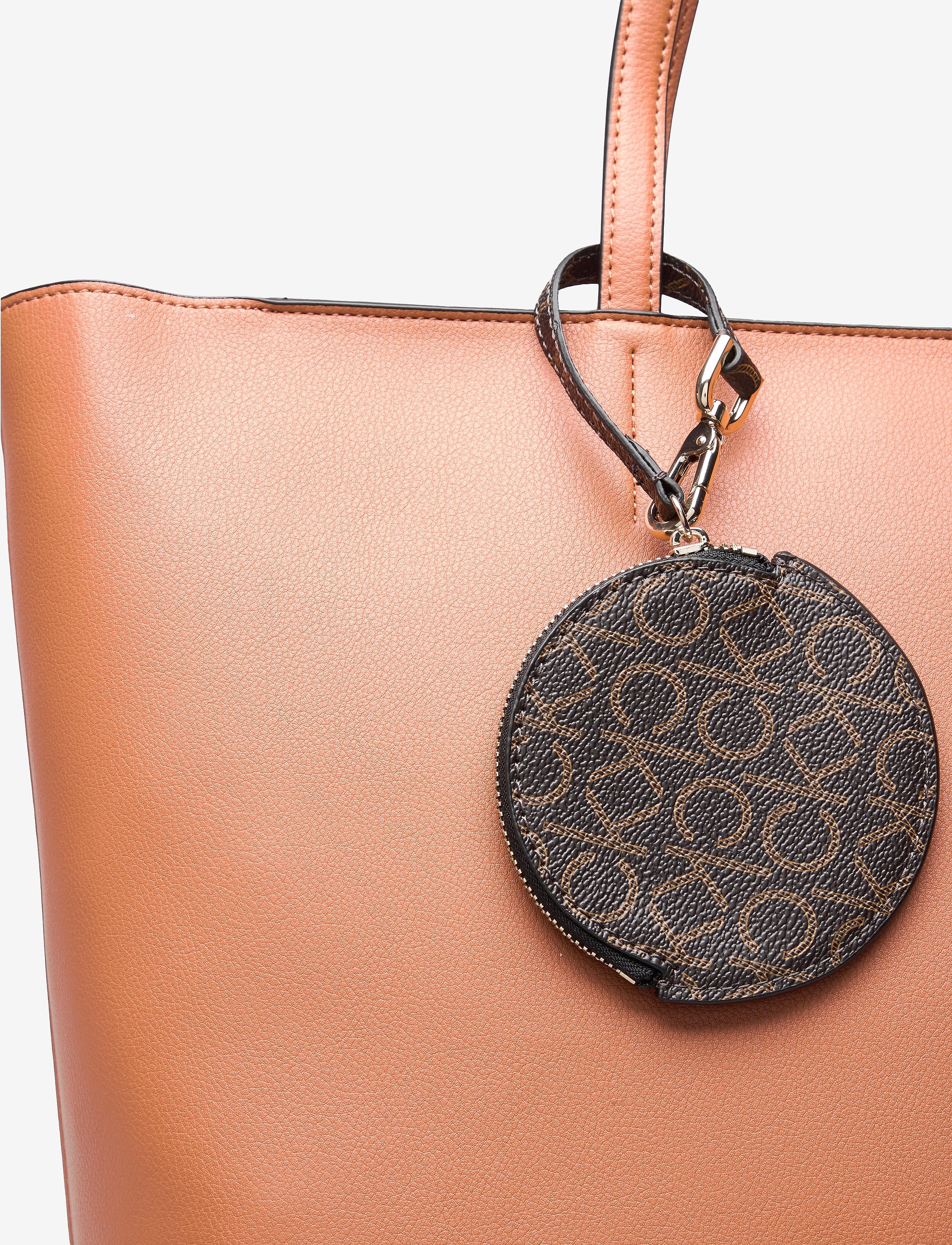 Calvin Klein - SHOPPER MD - cuoio - 3