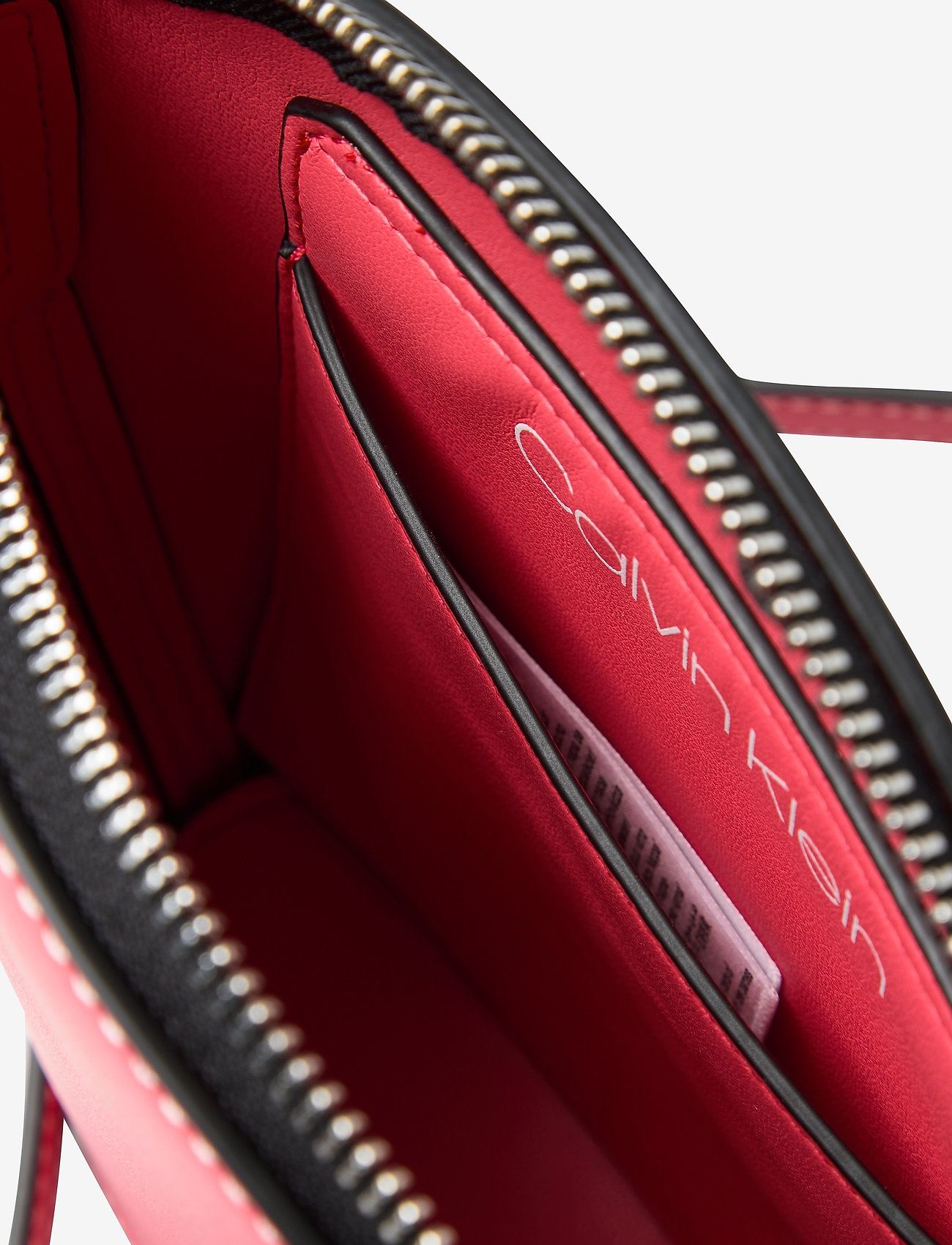 Calvin Klein - LOCK DOMED CROSSBODY - coral - 4