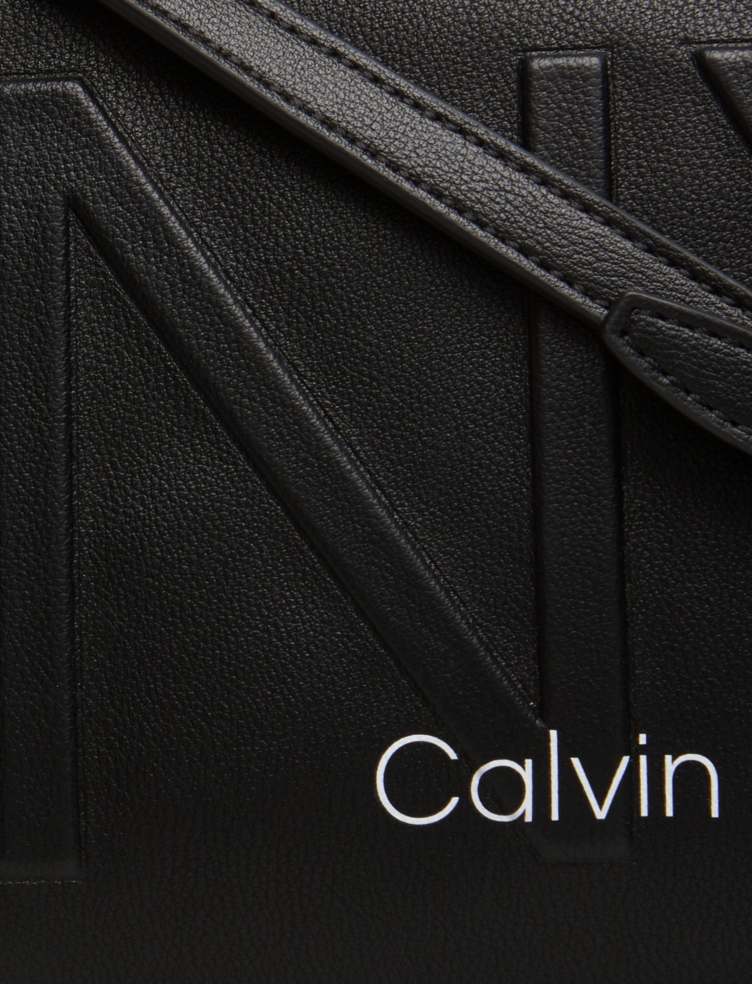 Calvin Klein - NY SHAPED EW CROSSBODY - black - 3