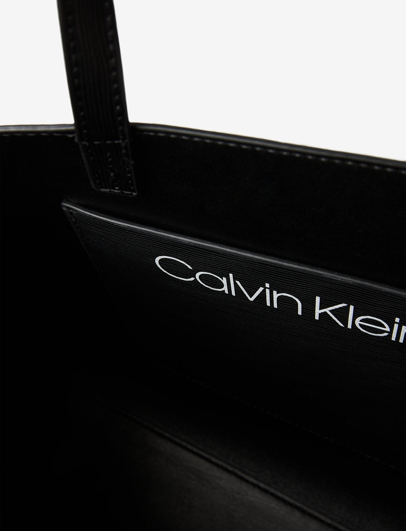 Calvin Klein - RE-LOCK TOTE MD EP - black - 4