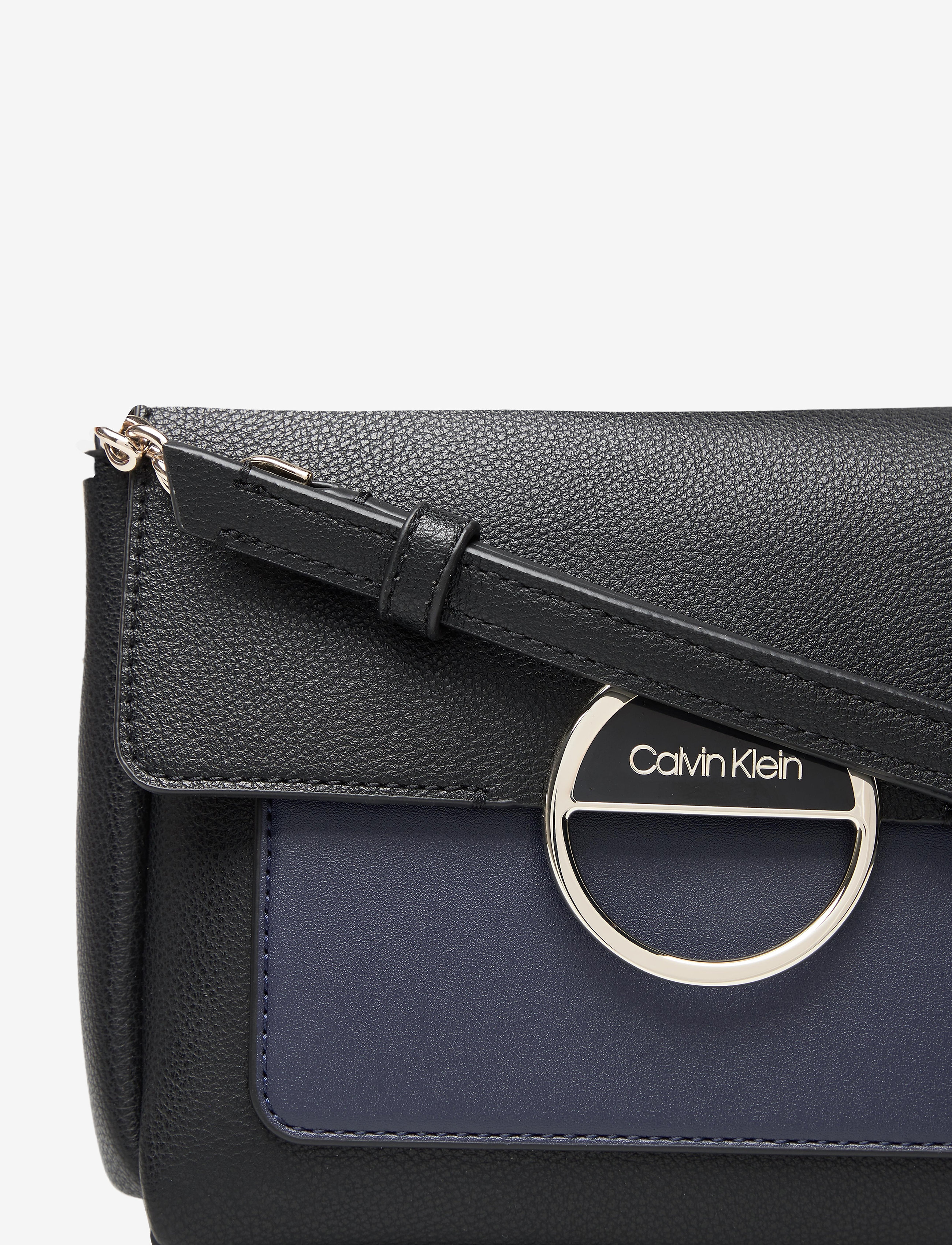 Calvin Klein - HOOP SHOULDER BAG SM - mix black - 3