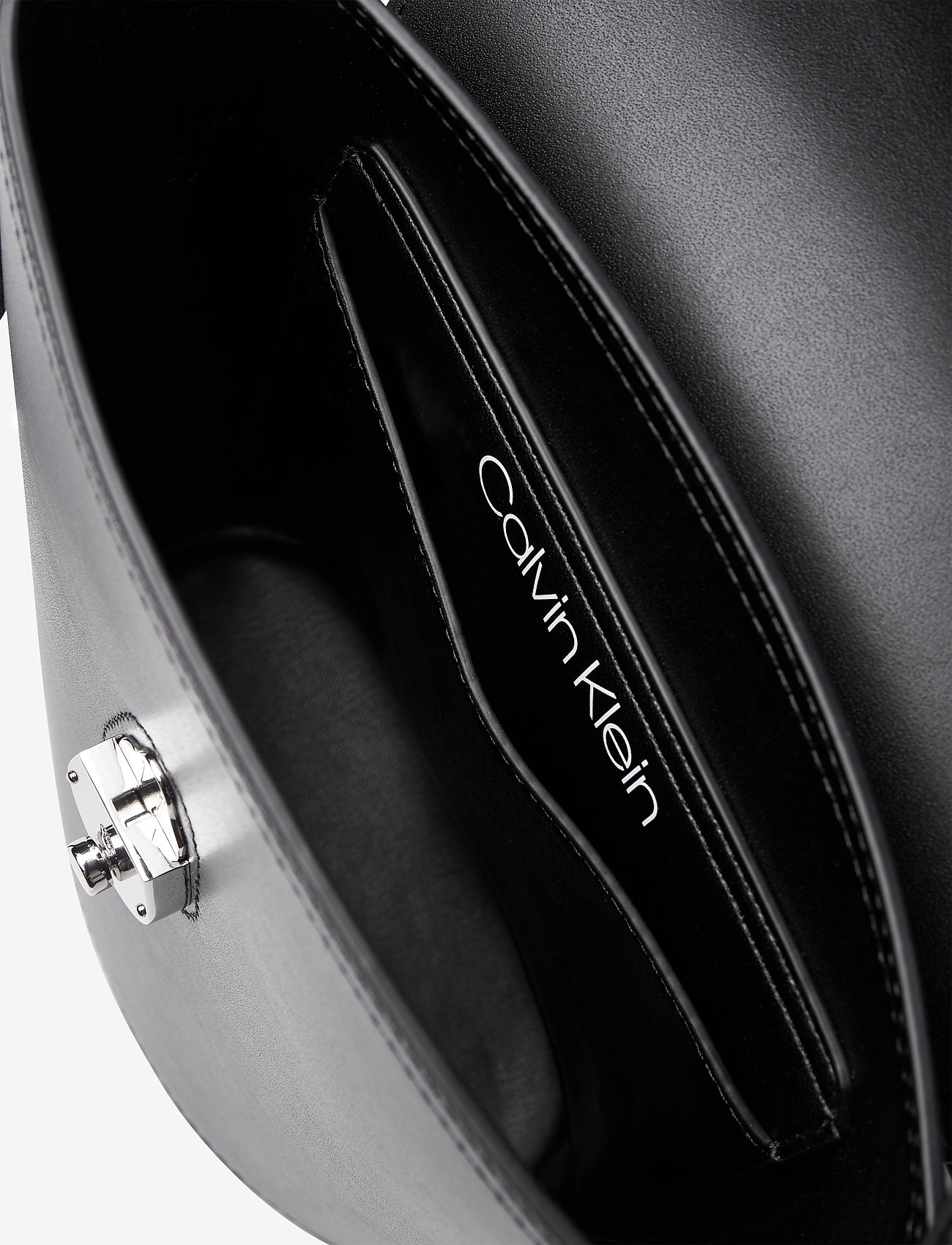 Calvin Klein - LOCK BUCKET SM - black - 3