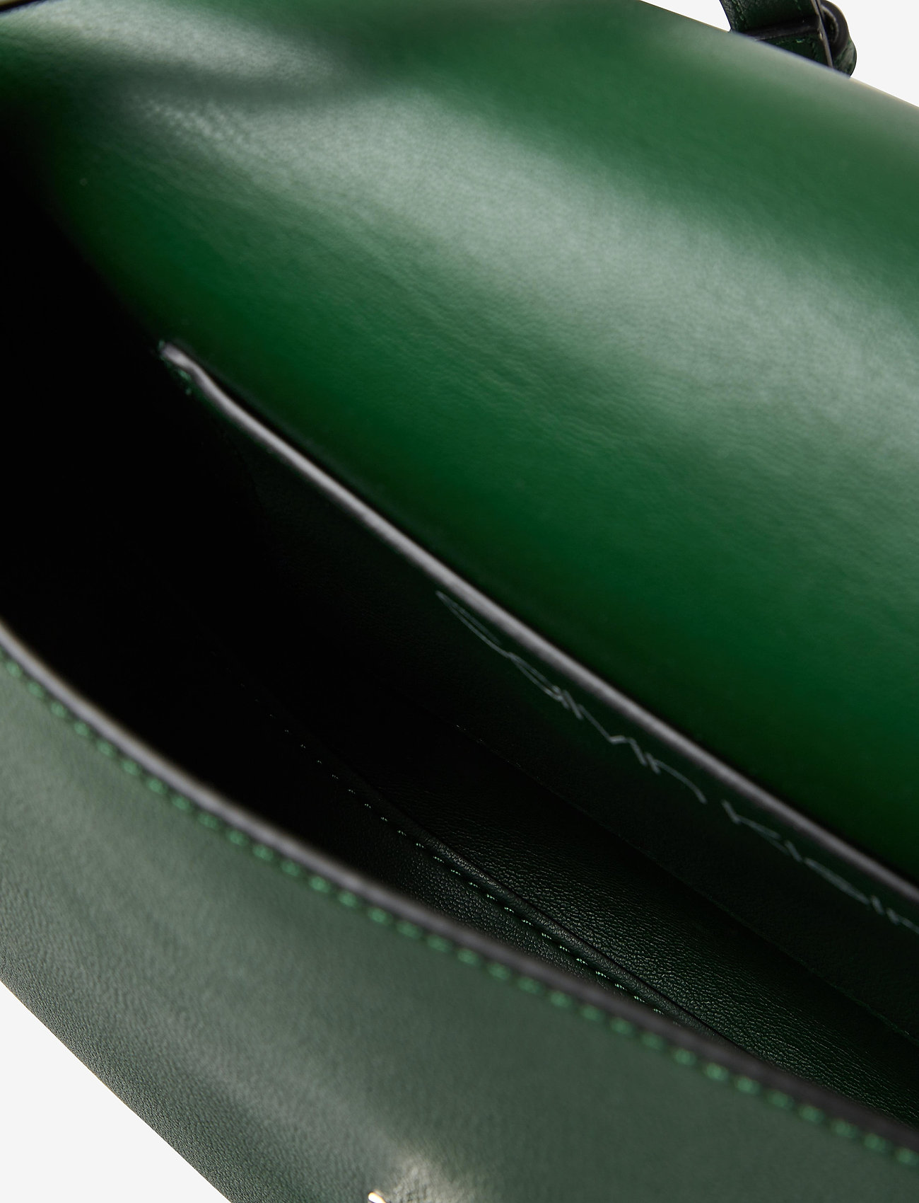 Calvin Klein - RE-LOCK SADDLE BAG - deep forest - 4