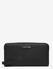 Calvin Klein Z a Wallet Lg Wallets Boozt