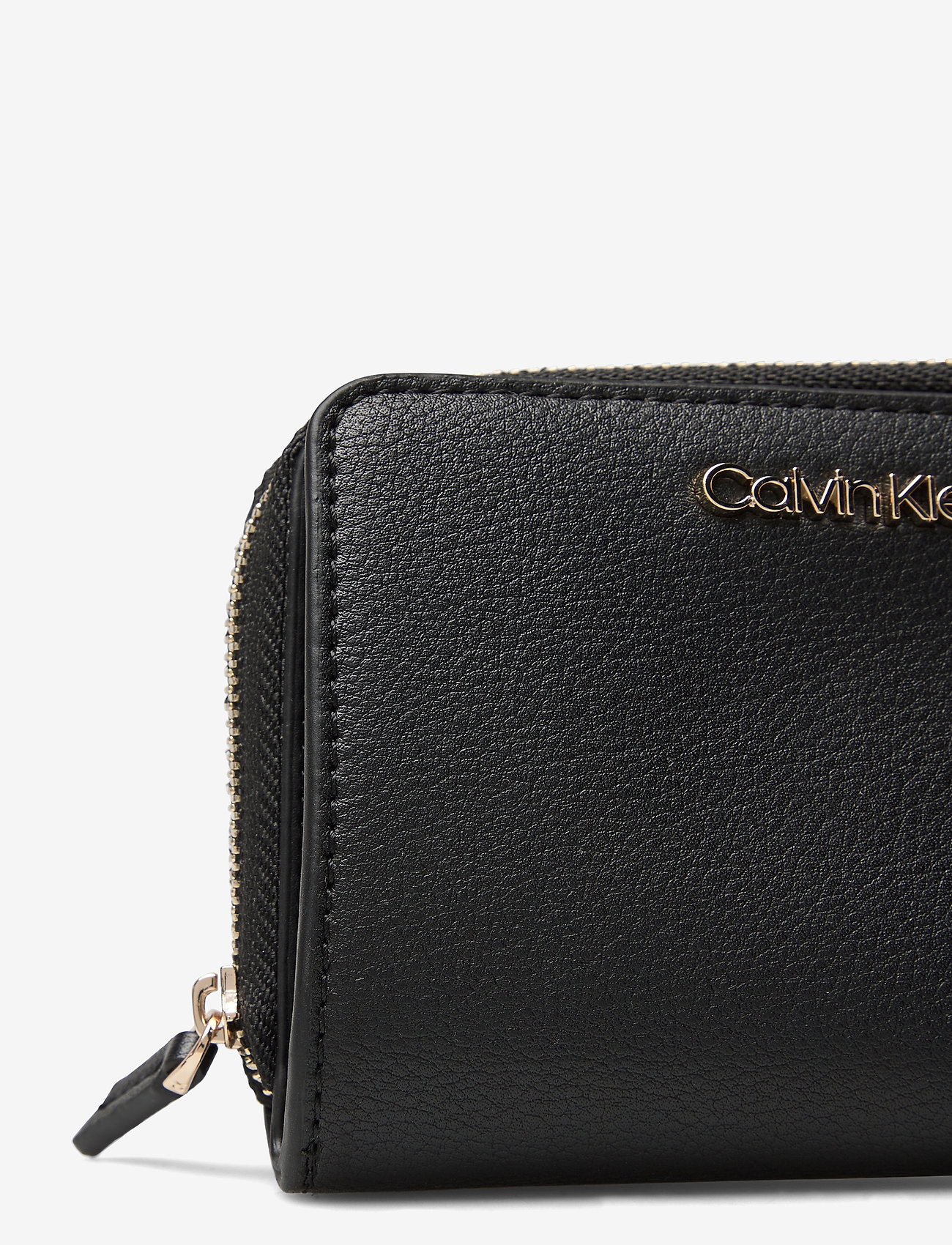 Calvin Klein - CK MUST Z/A WALLET W/FLAP MD - ck black - 3